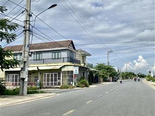 Đất biệt thự vườn 450m2  view sông  cách hội an 5km  tách sẵn sổ 3 lô. giá 7xx/ lô