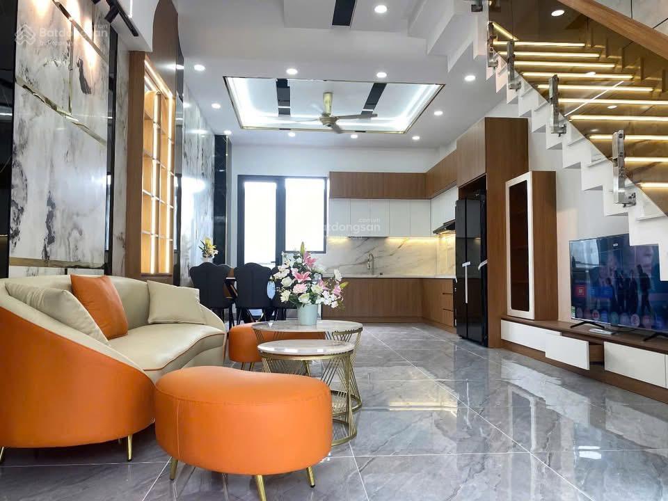 Bán nhà tặng full nội thất, ngay cc tecco linh đông, thủ đức, sổ sẵn, gần giga mall 5p