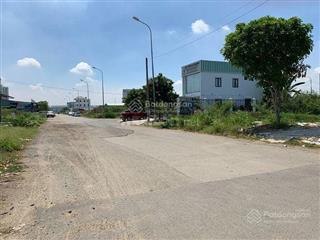Bán nhanh lô đất giá 2.79 tỷ/ 90m2, liên phường, phú hữu, quận 9, shr, ngay global city,dân cư đông