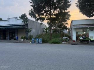 Vị trí đẹp ngay ne2 nối ra vành đai 4, 300m2 giá 890 triệu, ngay công viên ecolakes,sổ sẵn, bến cát