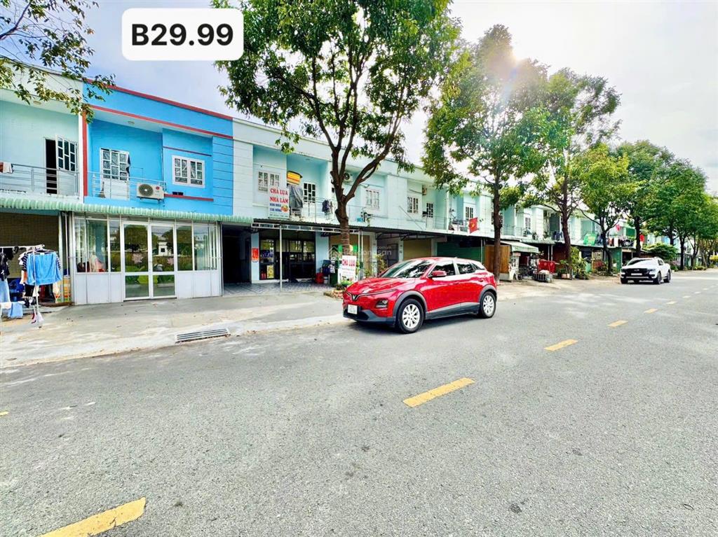 Bán gấp dãy trọ sát kcn bàu bàng, 150m2, sổ sẵn, có sẵn nguồn thu nhập, sát chợ bàu bàng