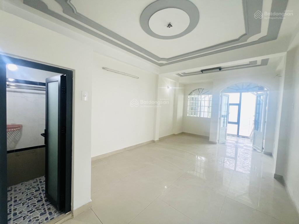 Mặt tiền kinh doanh độc lập, 82m  4 tầng  giá 11.x tỷ