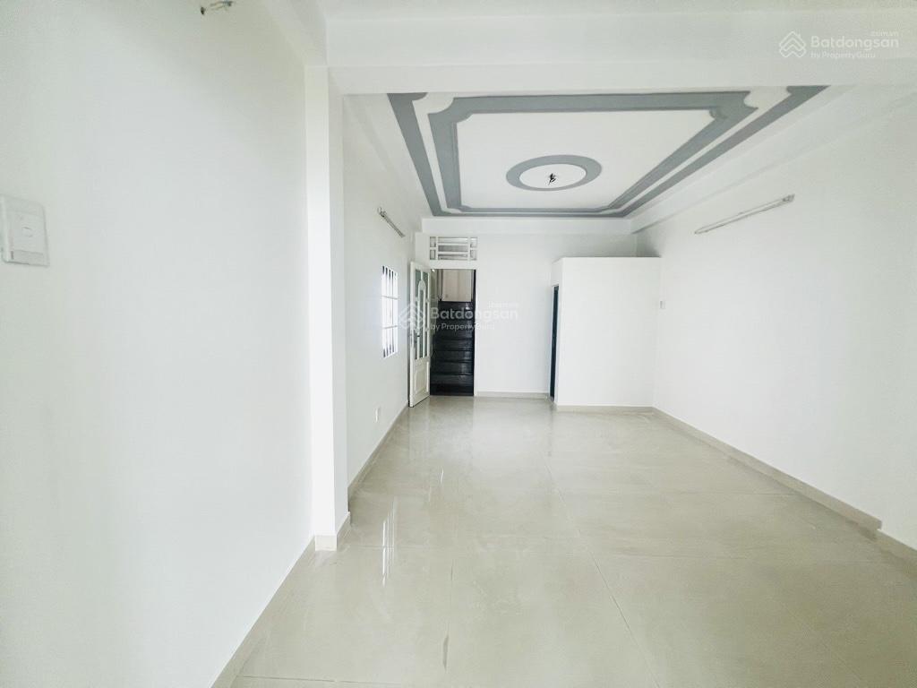 Mặt tiền kinh doanh độc lập, 82m  4 tầng  giá 11.x tỷ