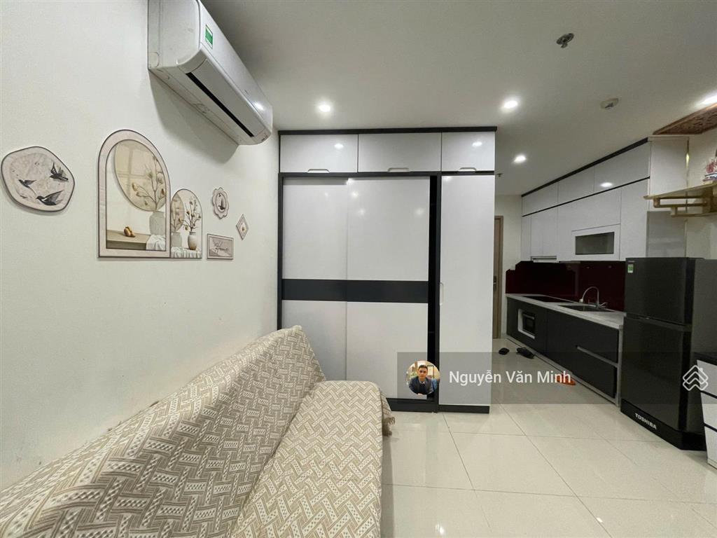 Hot bán căn hộ studio 28m2 giá 2 tỷ 390 tòa s101 vinhome smart city