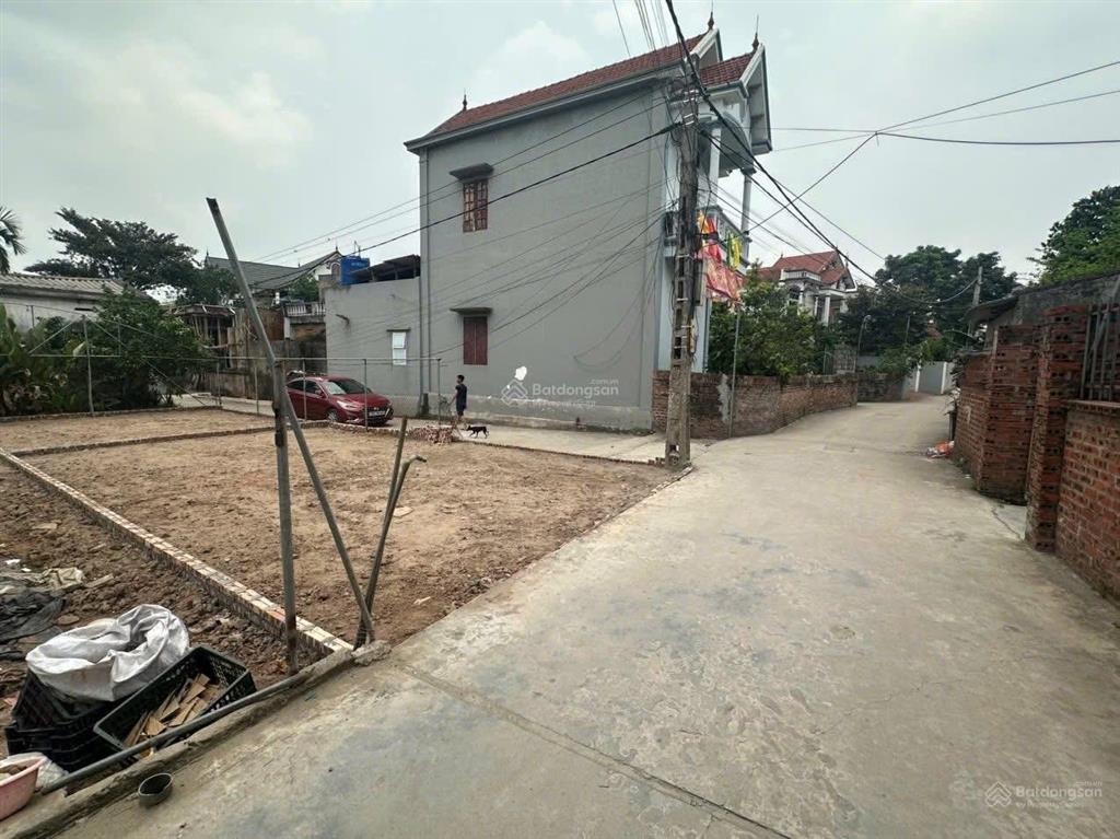 Góc hiếm  gần bách khoa cs2  giáp ecopark và vin 23 giá chỉ 3,x tỷ