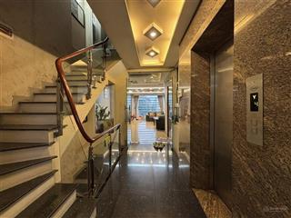 Bán nhà mặt phố tại vạn phúc,77.5 m2, 9 tầng, thang máy, 10pn, 8wc,vỉa hè mênh mông, kinh doanh tốt