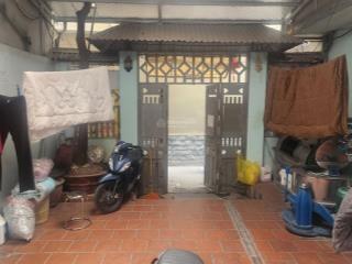 Bán gấp nhà đẹp  chính chủ  vị trí đắc địa phố kim mã 100m2, 5 tầng, 17 tỷ