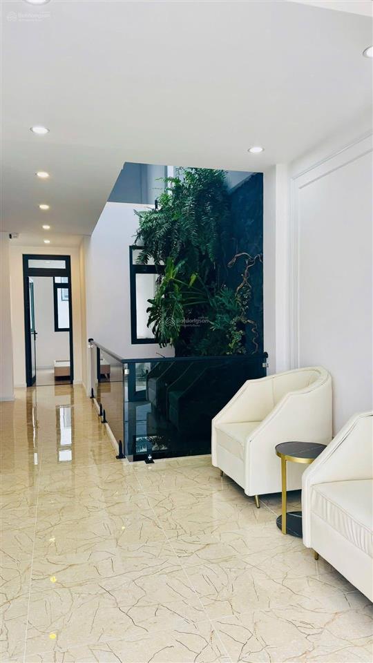 Bán nhà mặt phố đ. mê linh, 13,6 tỷ, 136m2, 6pn + 7wc, đà lạt, lâm đồng