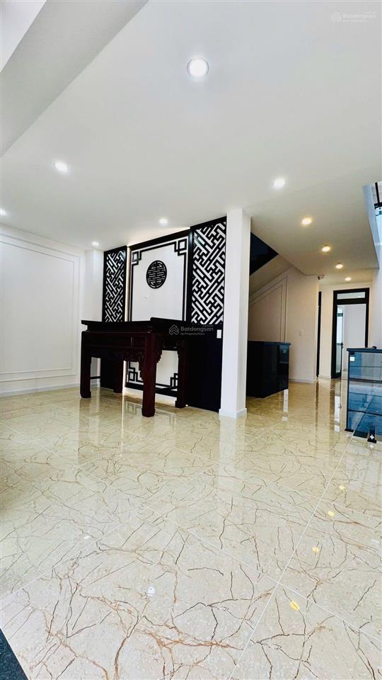 Bán nhà mặt phố đ. mê linh, 13,6 tỷ, 136m2, 6pn + 7wc, đà lạt, lâm đồng