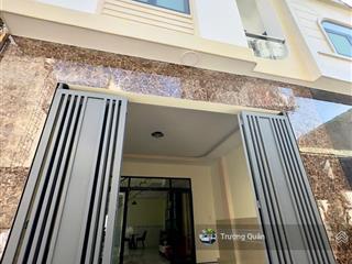 Bán nhà lầu sổ hoàn công gần chợ cây xăng 26, p. tân phong, biên hoà