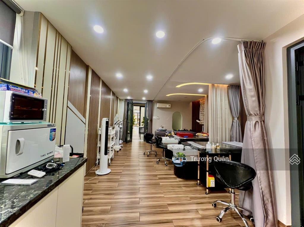 Siêu phẩm nhà đẹp 4 tấm  góc 2 mặt tiền  mặt tiền đường nguyễn ái quốc  đoạn kinh doanh sầm uất