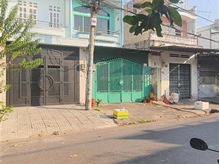 Mặt tiền kinh doanh tây thạnh. đường 13m có vỉa hè. dt 105 m2 x 3 tầng. ngang gần 5m