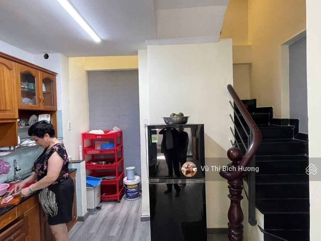 Siêu phẩm quận 10, hòa hảo, đại học y dược, sư vạn hạnh. 45 triệu/ tháng. 63m2 x 5 tầng. 9 tỷ 700