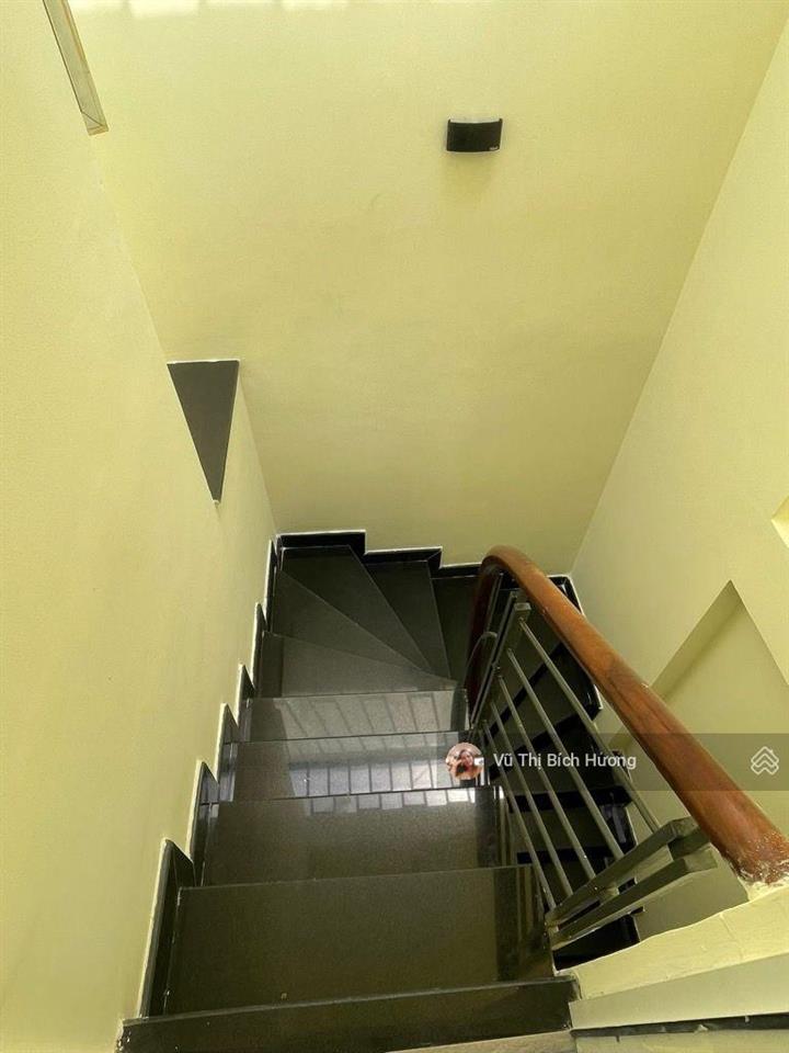 Siêu phẩm quận 10, hòa hảo, đại học y dược, sư vạn hạnh. 45 triệu/ tháng. 63m2 x 5 tầng. 9 tỷ 700