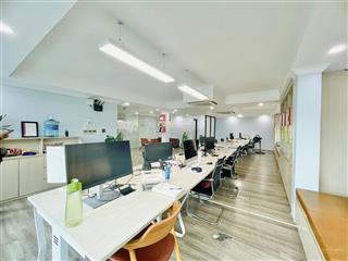 Cho thuê sàn văn phòng 150m biệt thự căn góc mặt phố việt hưng, long biên