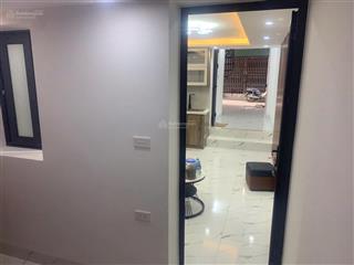 Cc bán nhà yên lãng. dt 32m2, xây 4 tầng, hiện đang cho thuê 20tr/ tháng. giá bán chỉ nhỉnh 5 tỷ