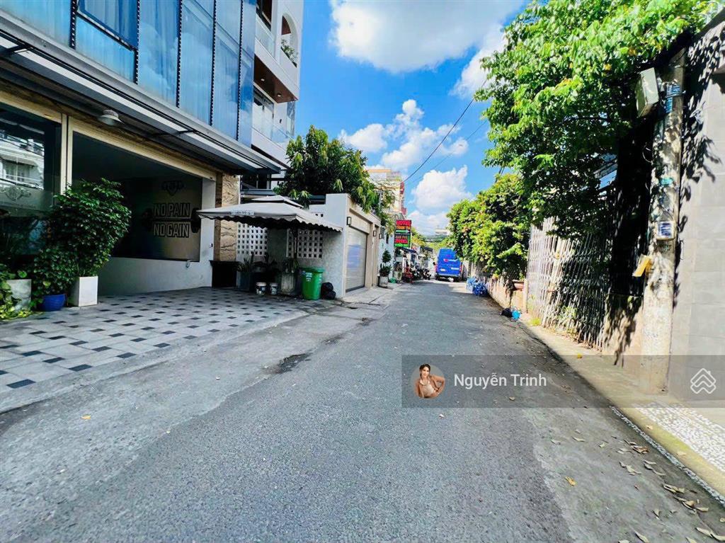 Giảm 2 tỷ đất full thổ ngay trung tâm sầm uất hoàng diệu 2 ngang 8m xây dựng cao tầngđường rộng 7m