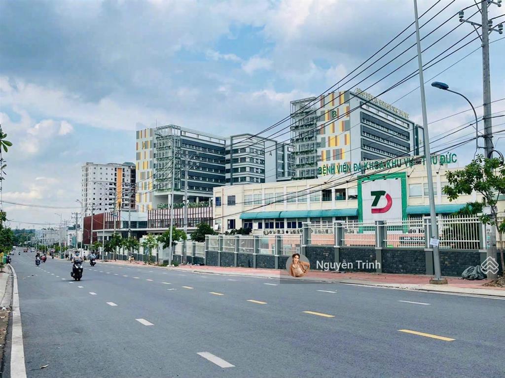 Đất hiếm hxh thông gần ngã tư thủ đức, ga metro giá chỉ 62tr/m,xây ở hoặc cho thuê,115m2 ngang 5m
