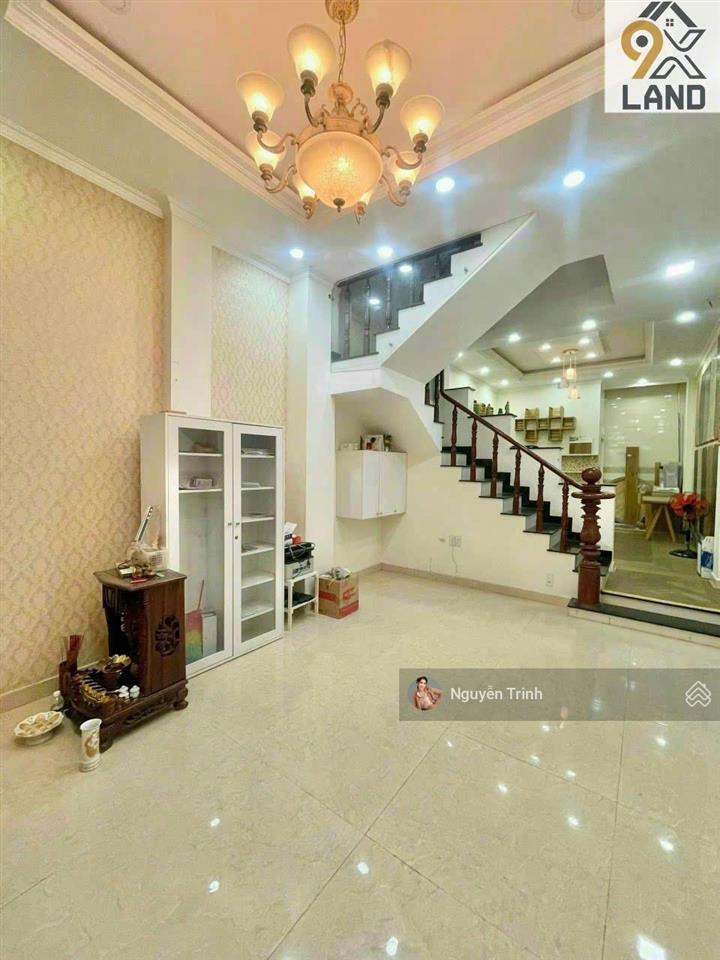 Nhà 3 tầng mới hxh 7m,hoàng diệu 2  khu dân cư vip đồng bộvỉa hè rộng, có 4pn. ôtô đậu trước nhà