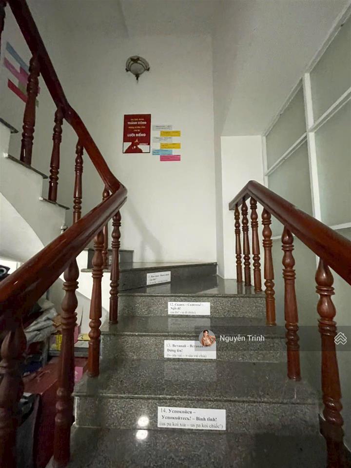 Bán nhà mặt tiền xây kiên cố 5 tầng ngay chợ linh trung  90m2 ngang 5m. vỉa hè rộng. sẵn thu nhập