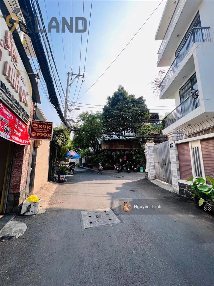 Bán nhà 2 mặt tiền truớc sau đuờng ôtô thông  gần wincom thủ đức p. linh chiểu.165m2 xd cao tầng