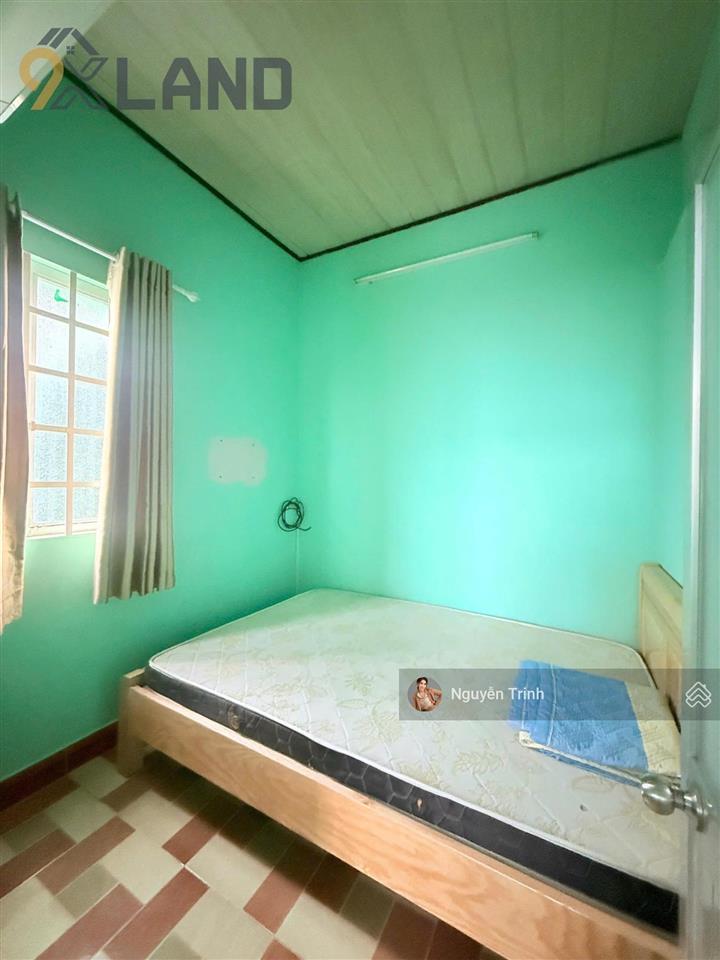 Bán nhà 2 mặt tiền truớc sau đuờng ôtô thông  gần wincom thủ đức p. linh chiểu.165m2 xd cao tầng