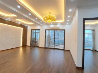 Bán cc 4pn, 3wc, 156m2 tại hoàng đạo thúy. giá bán hơn 8 tỷ có thương lượng