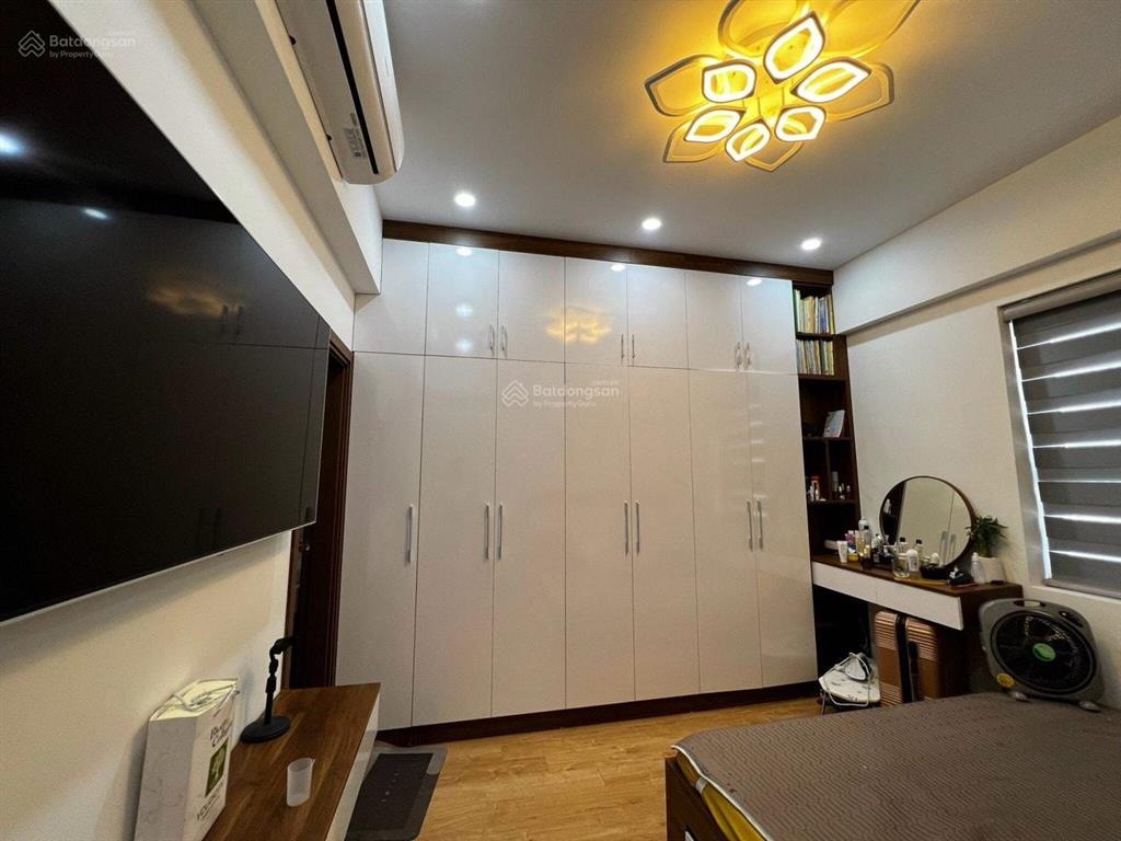 Bán gấp căn hộ 3pn, 2wc tại b.i.g tower, dt 128m2 giá bán 8,5 tỷ