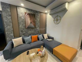 Bán căn hộ chung cư phố nguyễn chí thanh. dt 115m nhà 3 ngủ, 2vs nội thất đầy đủ. giá bán 8,7 tỷ