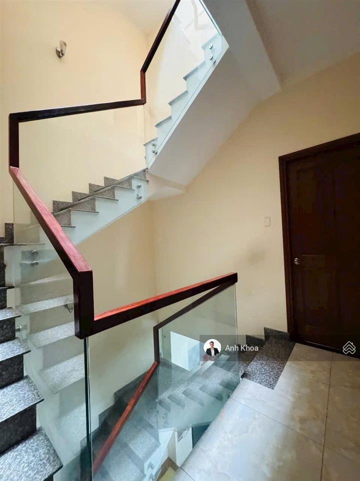 Căn duy nhất, nhà đẹp hxh 6m võ thị sáu, q1 (6,5x18m vuông vức) nhà mới vào ở ngay. chỉ 28 tỷ tl