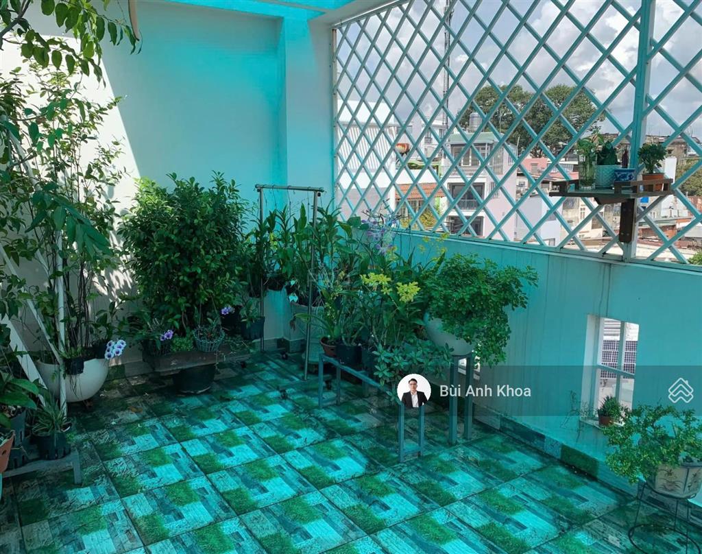 Xe hơi đậu trong nhà điện biên phủ, q1 (5,5 x 14m) 3 tầng mới, full nội thất. chỉ 13 tỷ tl