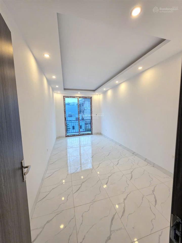 Bán nhà 5 tầng mới, lô góc 2 mặt thoáng, tổ 11 yên nghĩa, hà đông, 5,65 tỷ, sẵn sổ, full nội thất