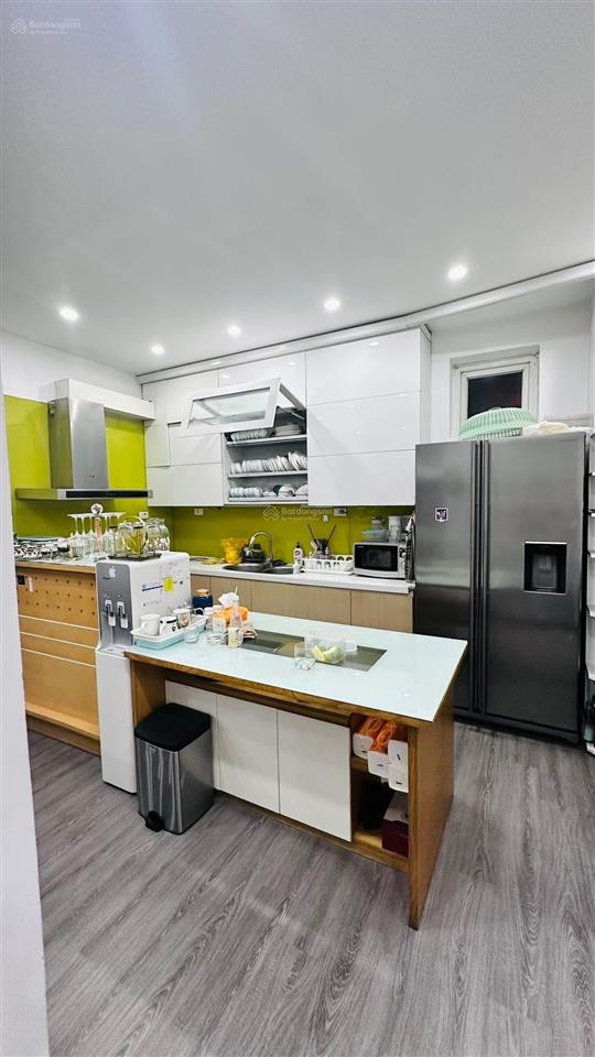 137 nguyễn ngọc vũ, phường trung hòa, cầu giấy, hà nội dt 113m, 3n, full nội thất, giá 8 tỷ