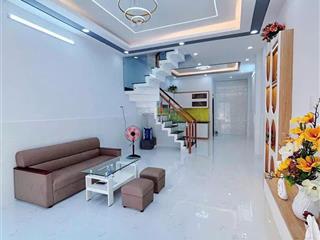 Sang tên căn nhà ngay khuông việt, tân phú. giá 2.3 tỷ. sổ hồng riêng.  0984 555 ***