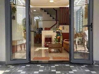 Bán nhanh căn xô viết nghệ tĩnh, bình thạnh. giá 3.2 tỷ/75m2, sổ riêng,  0984 555 ***