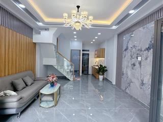 Bán nhà cho thuê 11tr/th ngay đường số 20, thủ đức. 65,3m2 sổ riêng  0984 555 ***