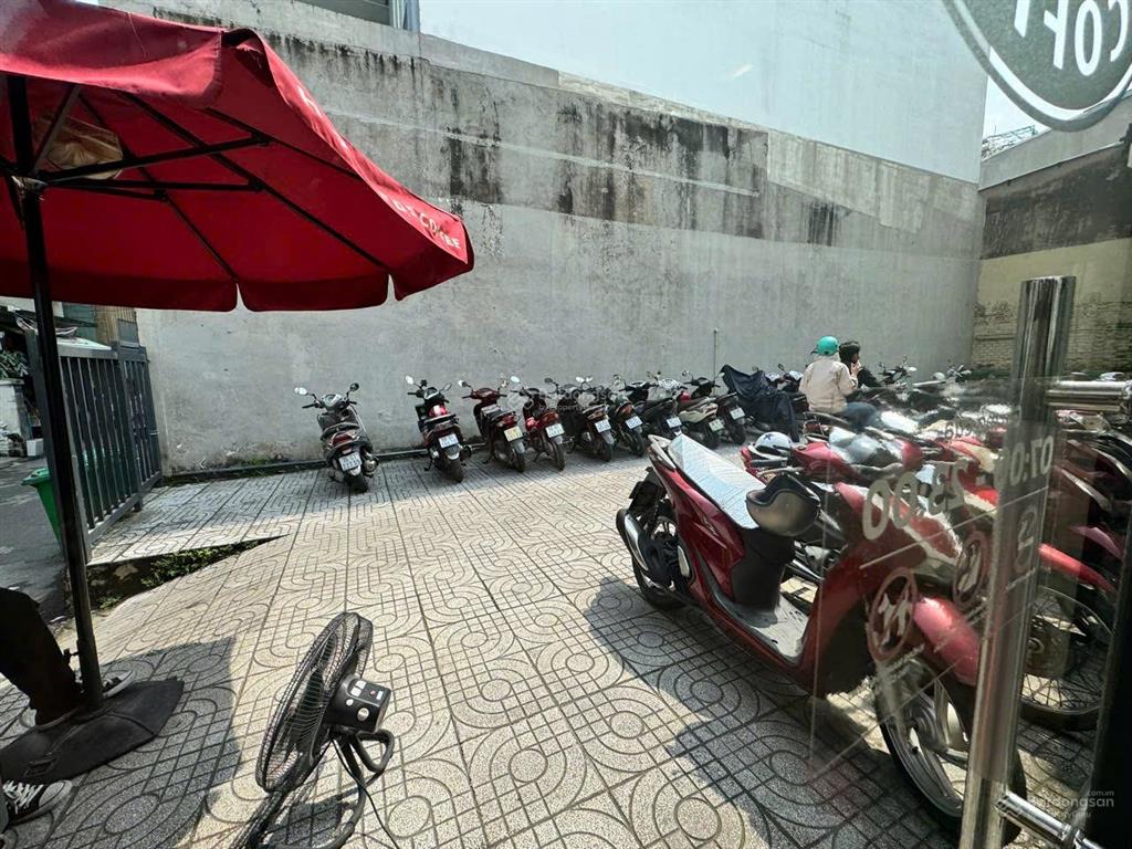 Siêu mặt tiền định danh đỗ xuân hợp, quận 9 lô góc dòng tiền 1,2 tỷ