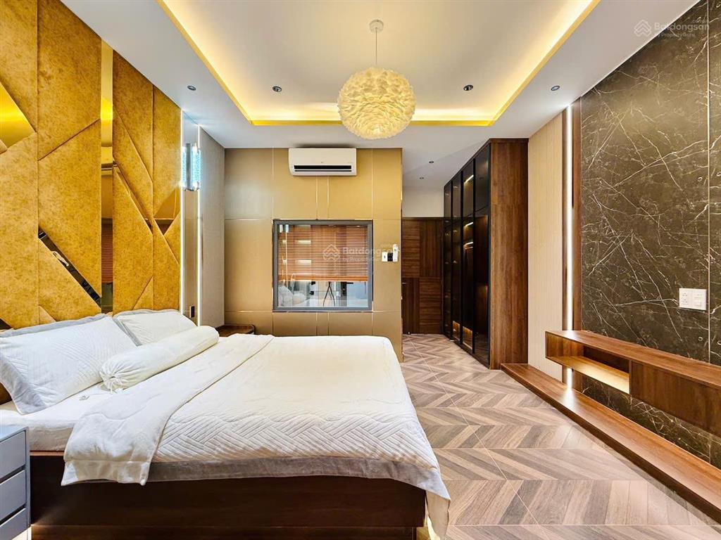 Mtkd 4x25, 7 tầng, thang máy, full nt, mới xây gần cv làng hoa, chỉ 15,x tỷ