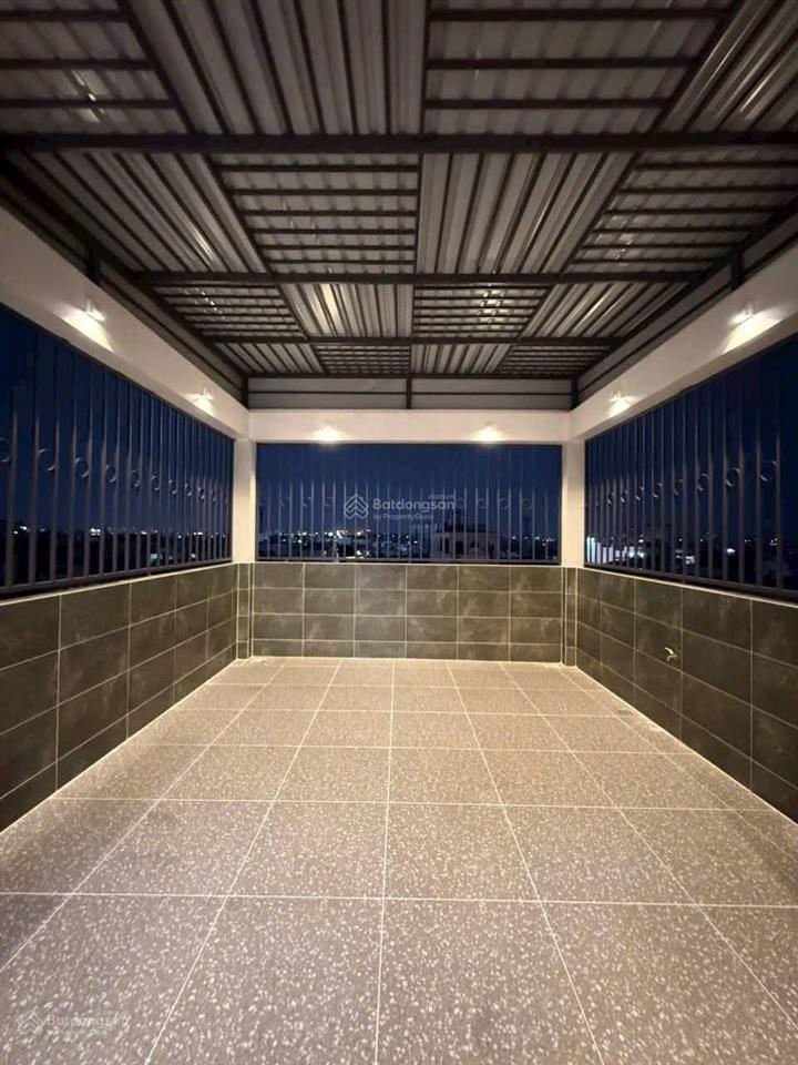 Mtkd 4x25, 7 tầng, thang máy, full nt, mới xây gần cv làng hoa, chỉ 15,x tỷ