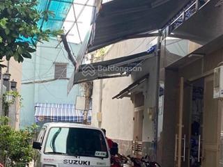 Chỉ 18, x tỷ  218m2 đất, ngang 7,8m, hẻm 4m sát mt dương quảng hàm tiện xây chdv
