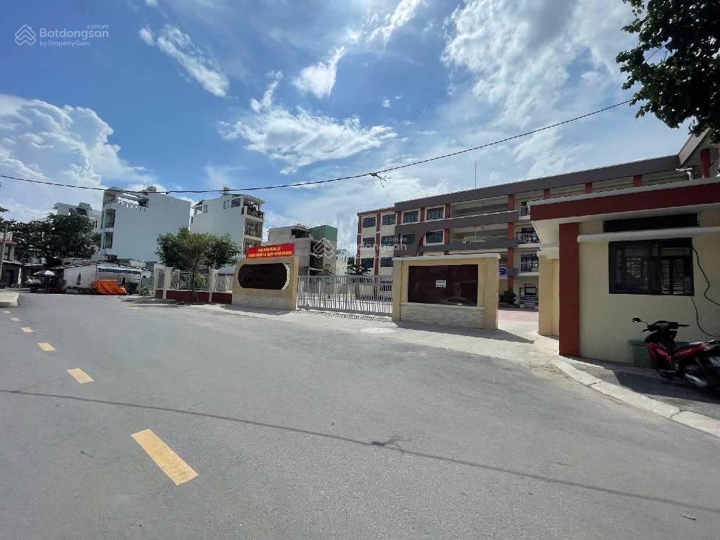 Chỉ 29,x tỷ  328m2 đất mặt tiền, tiện xây cao tầng, tặng nhà