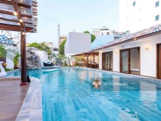Villa nghỉ dưỡng sân vườn hồ bơi giữa lòng sài gòn  hơn 700m2  thiết kế như resort thủ đức