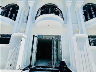 Nhà 2 tầng trung tâm tp huế  full nội thất  chỉ 2,75 tỷ