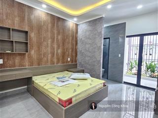 Bán nhà 1 trệt 2 lầu sân thượng, sân ô tô, phòng ngủ dưới, kdc p. bình chuẩn, tp. thuận an