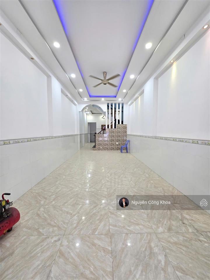 Bán nhà 78m2, sân ô tô, 3 phòng ngủ, gần khu du lịch hố lang 500m, p.tân bình, tp.dĩ an