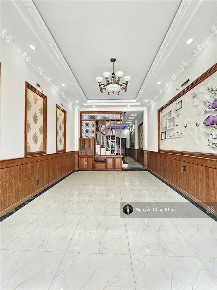 Bán nhà đúc 4 tầng hoàn công, 5 phòng ngủ, đường trục chính kdc gần thủ đức 5km, p.bình an, dĩ an