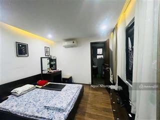Cắt lỗ 1 tỷ bán nhanh nhà 2 tầng  2 mặt tiền ngay chợ đống đa giá nhỉnh 6 tỷ