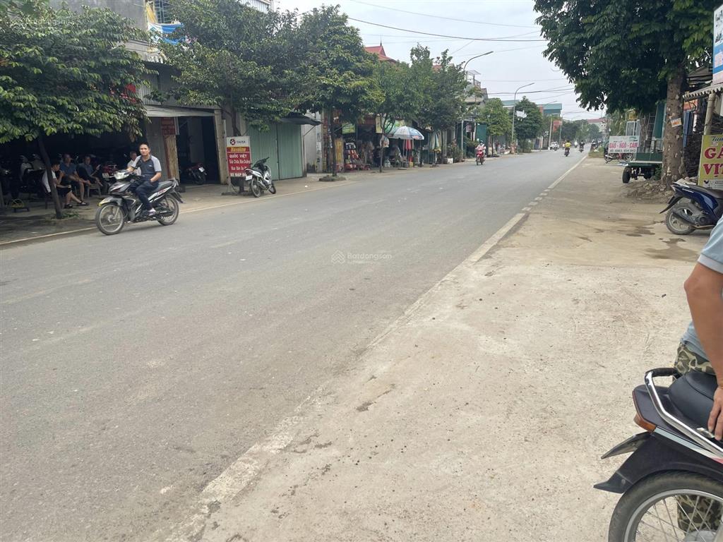 Chính chủ nhà em muốn bán đất trục chính hoà thạch cũ nay là xã phú cát, lô góc 3 mặt tiền