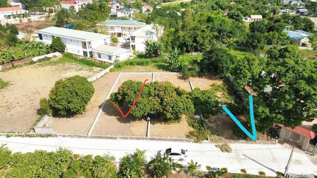 Chính chủ g bán lô 368m mặt tiền hậu 10,6m sát bên trường mầm non nhuận trạch,ngay bên khu công ngh