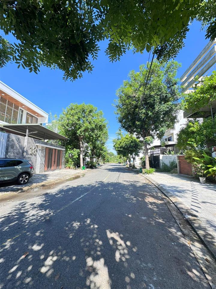 Bán cặp đất 200m2 đường giang châu 1 khu nam việt á. vị trí đẹp sát sông hàn